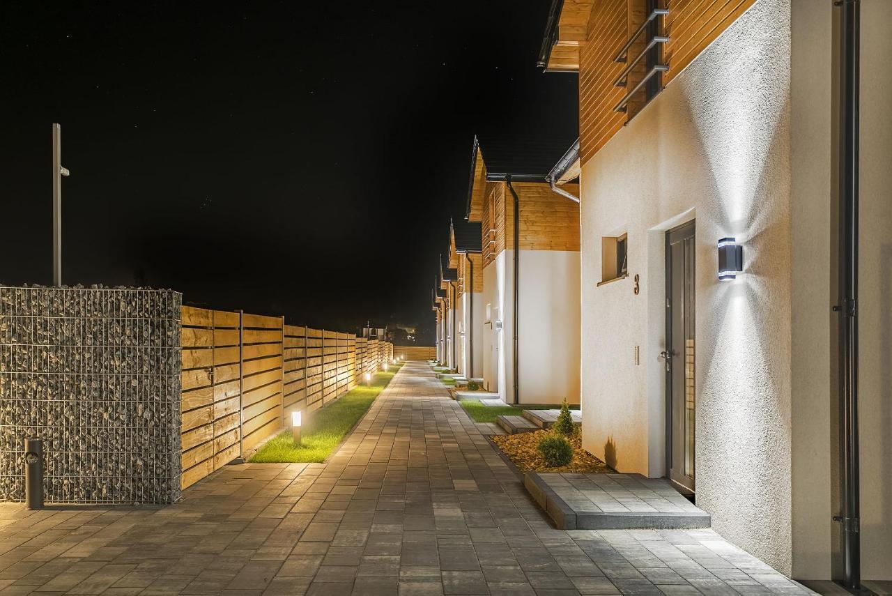 Domki Zlote Piaski Kryty Basen Sauna Jacuzzi Jastrzębia Góra Buitenkant foto