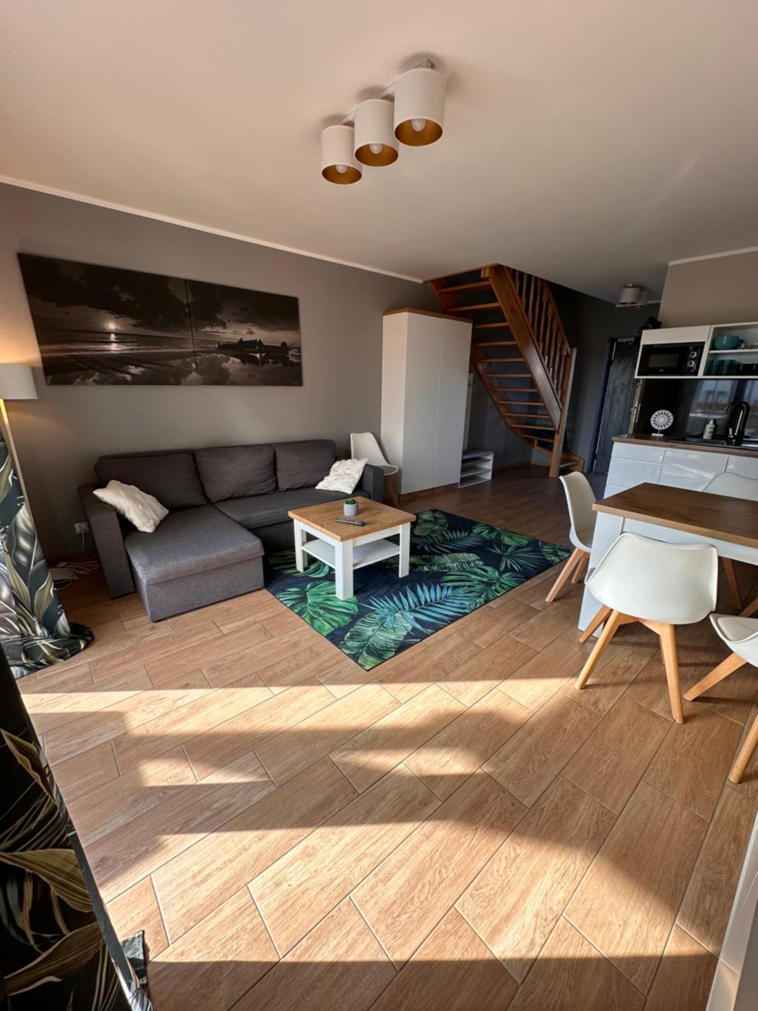 Domki Zlote Piaski Kryty Basen Sauna Jacuzzi Jastrzębia Góra Buitenkant foto