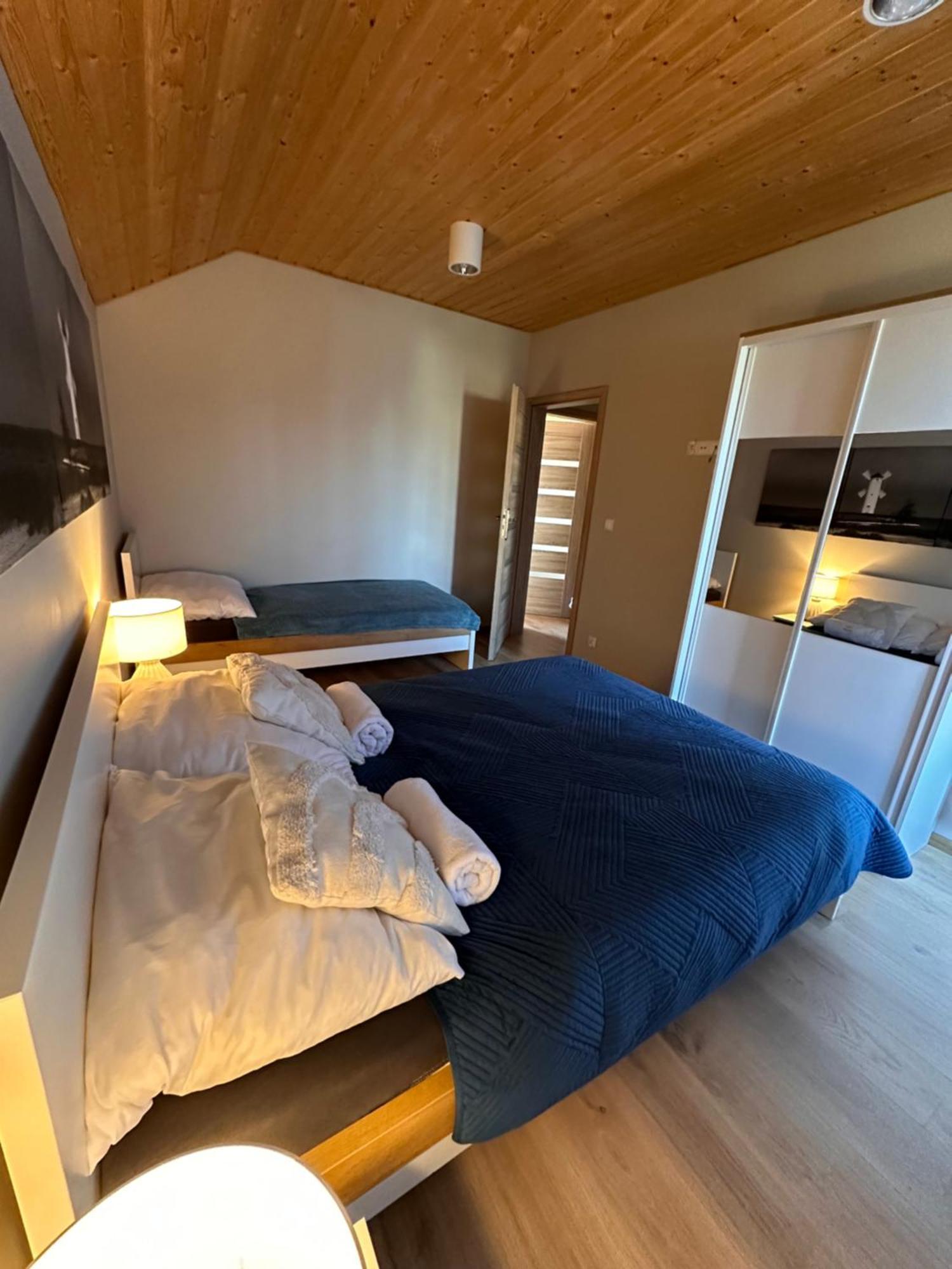 Domki Zlote Piaski Kryty Basen Sauna Jacuzzi Jastrzębia Góra Buitenkant foto