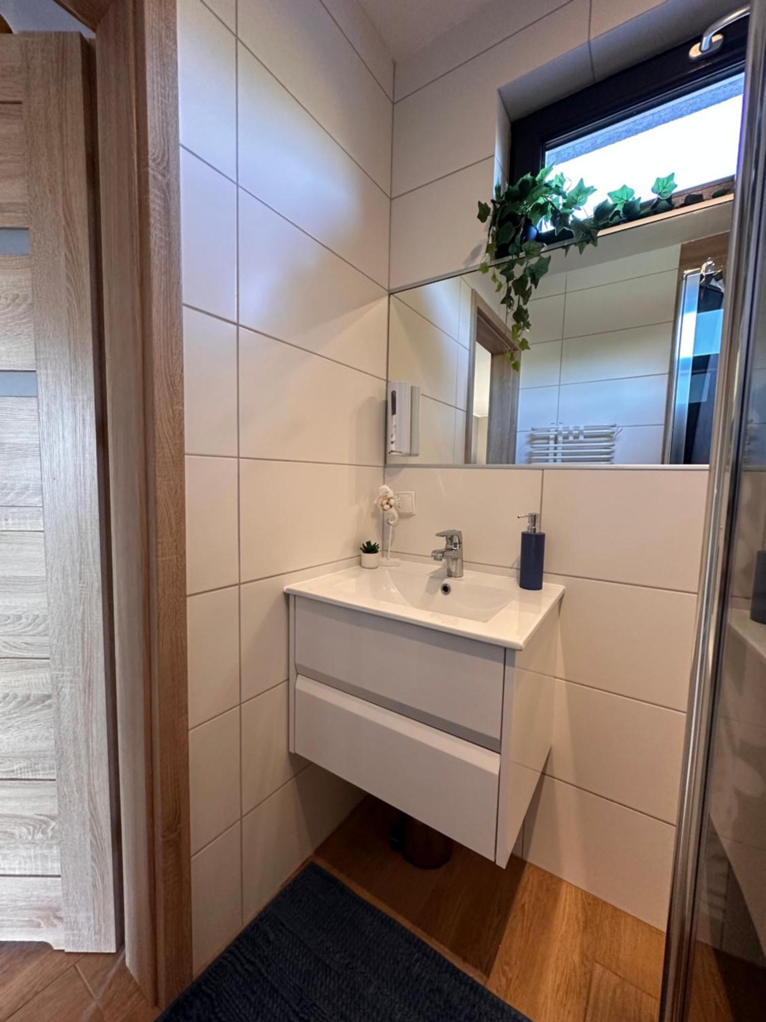 Domki Zlote Piaski Kryty Basen Sauna Jacuzzi Jastrzębia Góra Buitenkant foto