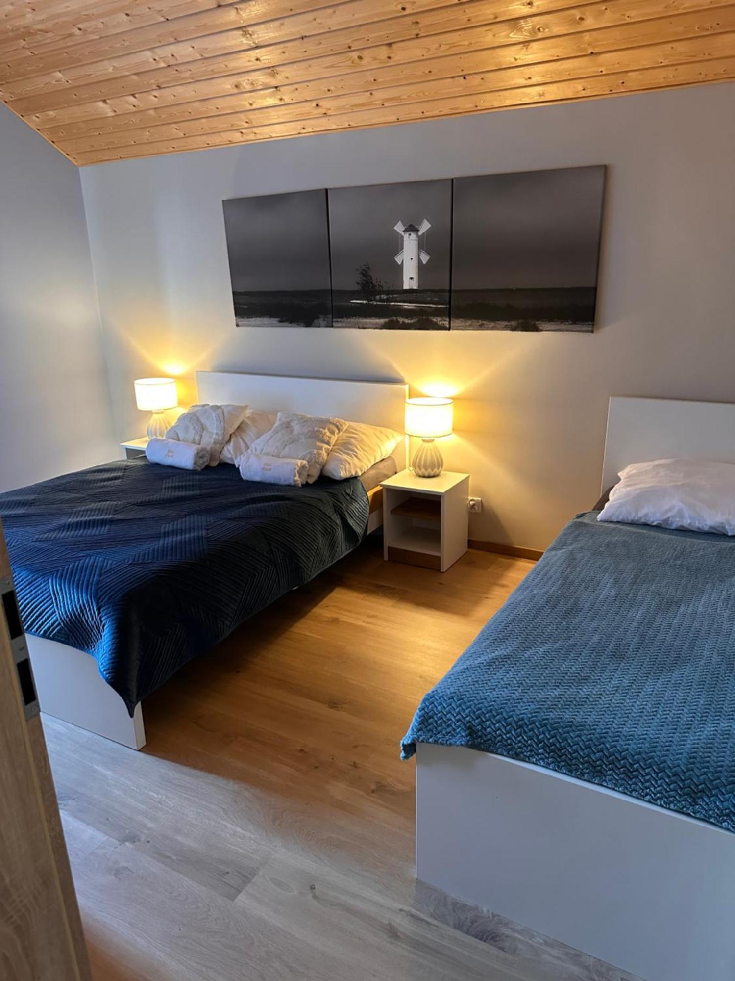 Domki Zlote Piaski Kryty Basen Sauna Jacuzzi Jastrzębia Góra Buitenkant foto