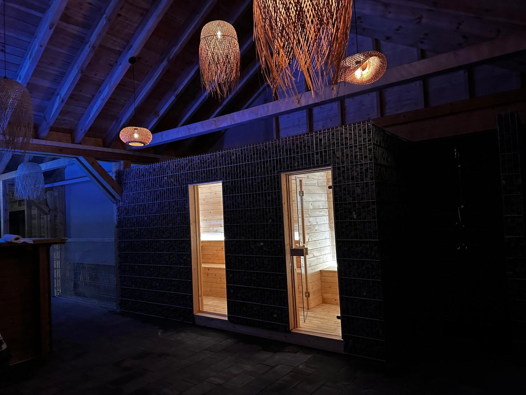 Domki Zlote Piaski Kryty Basen Sauna Jacuzzi Jastrzębia Góra Buitenkant foto