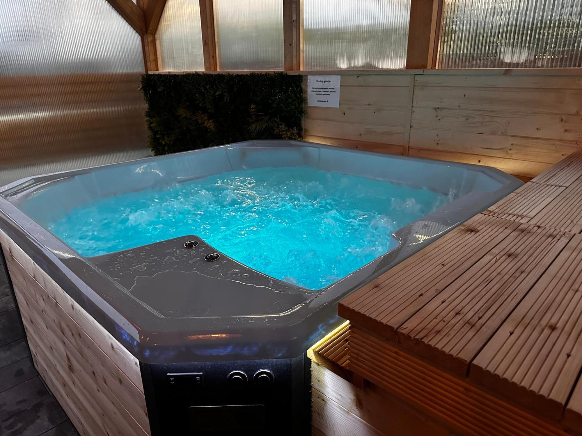 Domki Zlote Piaski Kryty Basen Sauna Jacuzzi Jastrzębia Góra Buitenkant foto